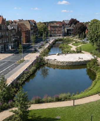 Vandets Plads. Et nyt samlingssted i byen, hvor vand, ophold og aktivitet mødes. Foto: Haderslev Kommune
